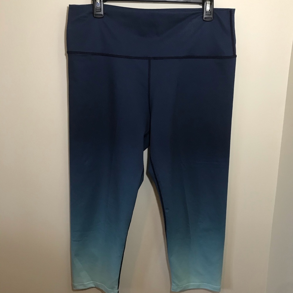 Aerie Capri Leggings